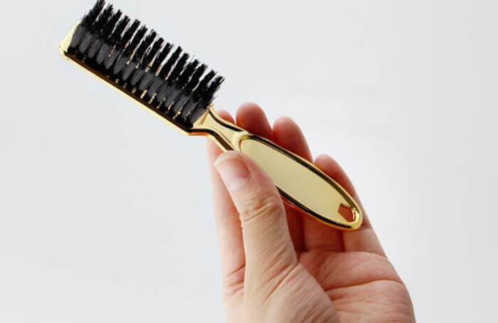 Gold hair clipper cleaning brush 04